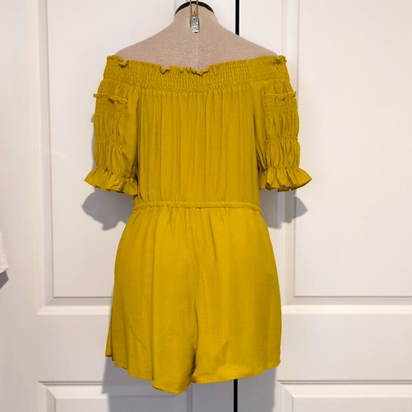 Lush romper women's size M shorts jumpsuit-29 - Picture 2 of 8